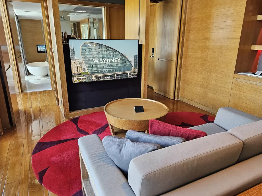 Наша кімната з телевізором