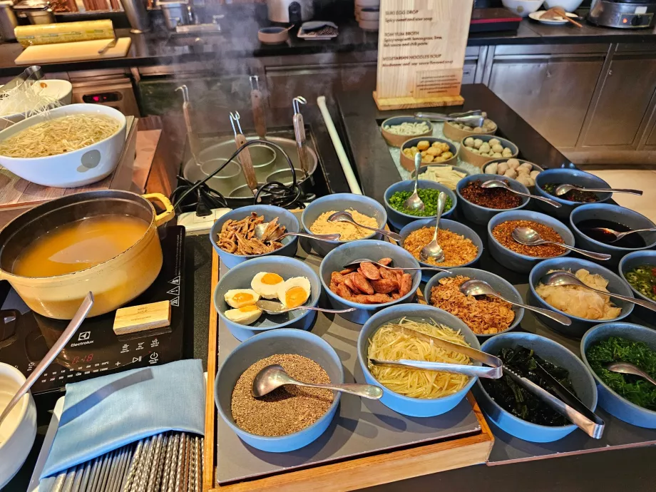 Сніданок - суповий куточок