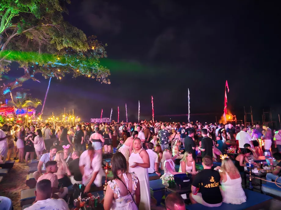 Пляжний клуб ARK