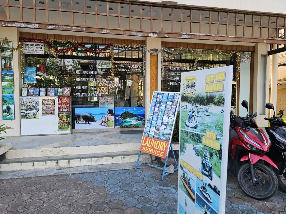 Туристична агенція, що пропонує тури в Чавенг