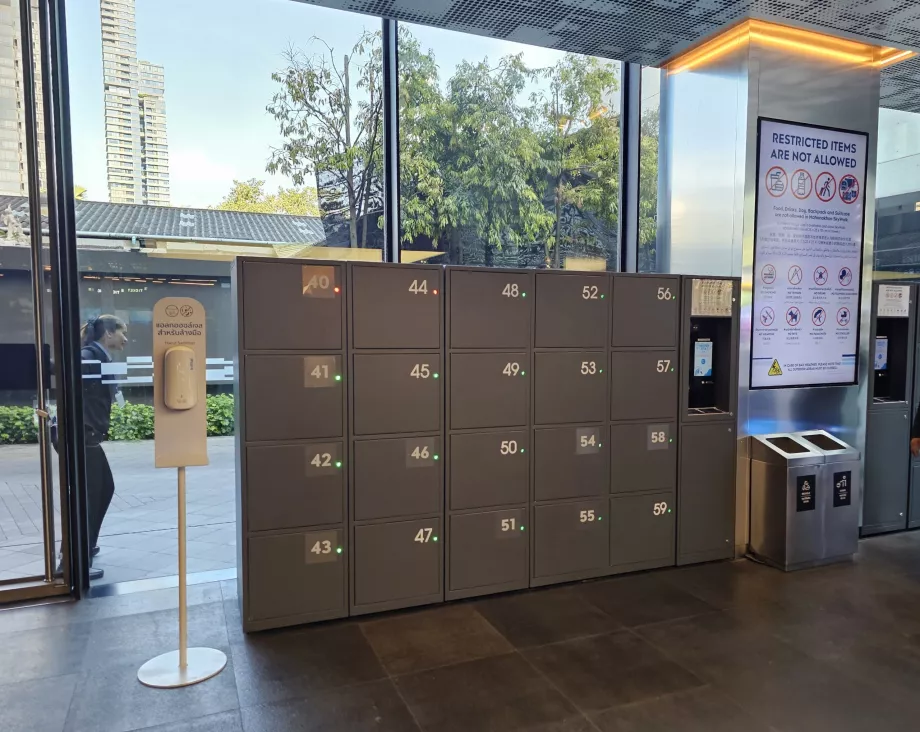 King Power Mahanakhon - камера зберігання багажу