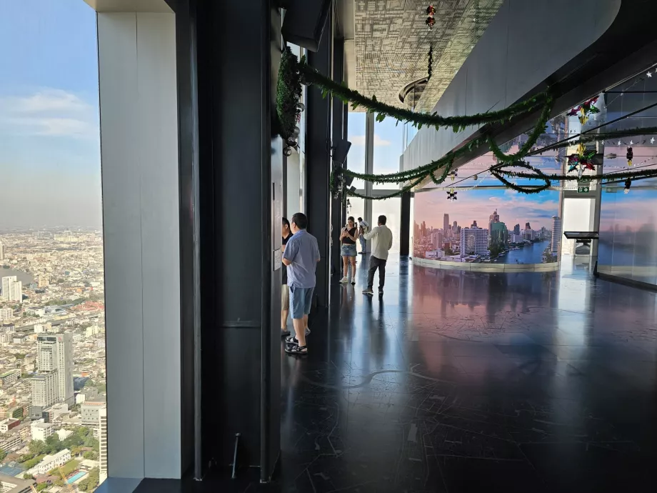 King Power Mahanakhon - Внутрішній вигляд зсередини