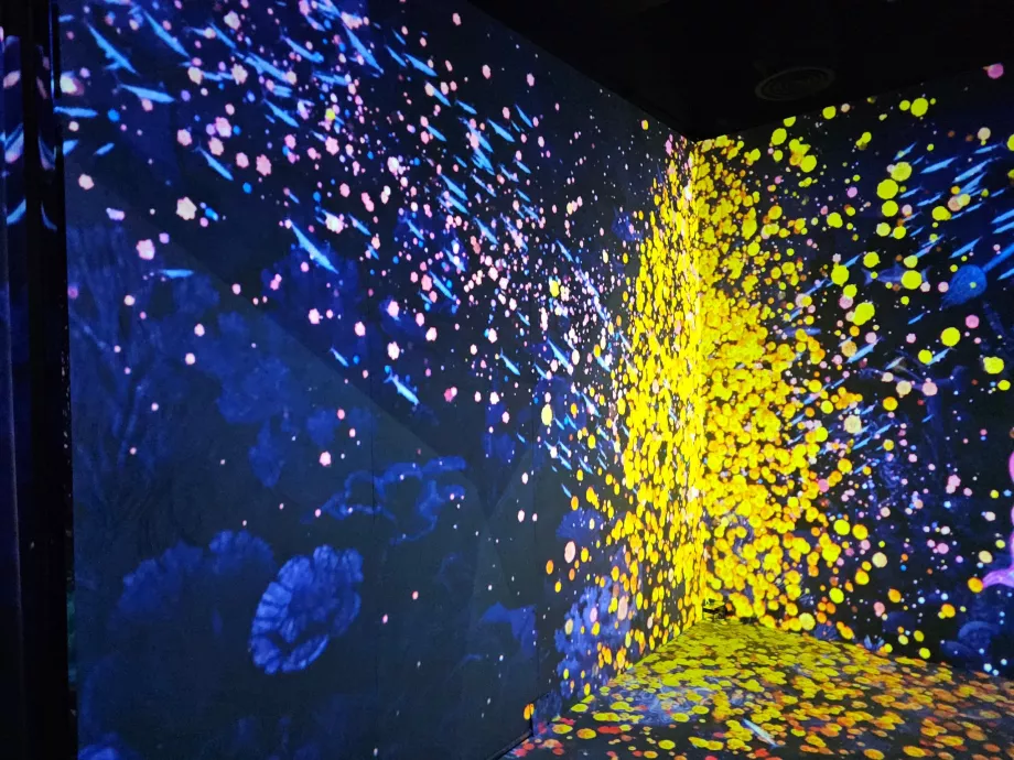 Akara Sky Hanuman - Віртуальний Лой Кратонг