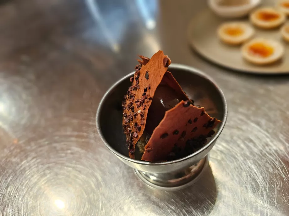 Aunglo - десерт (шоколад)