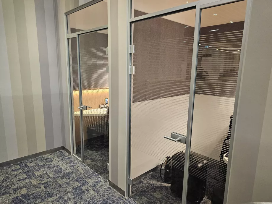 Кабінети для душевного спокою на роботі