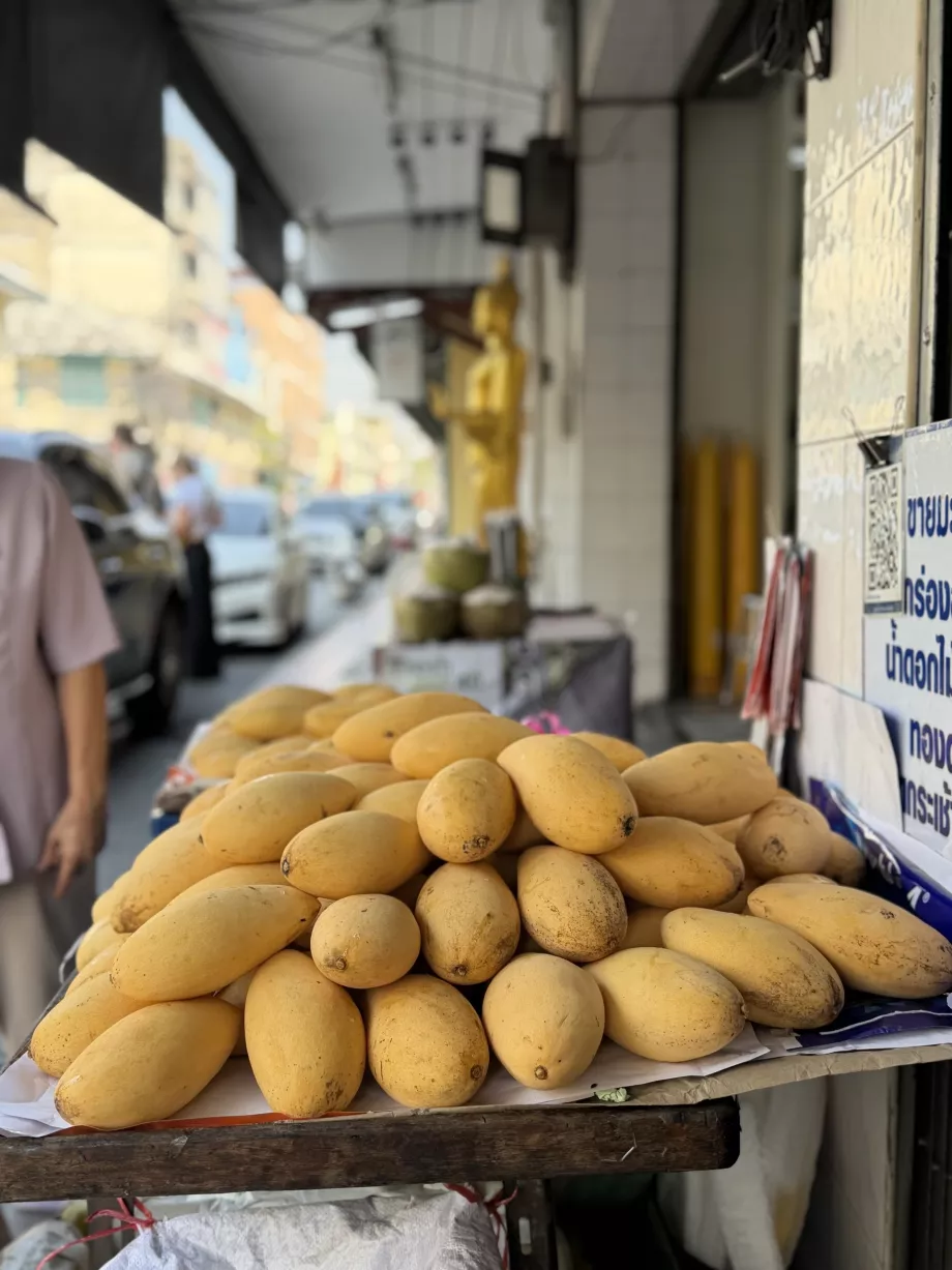 K. Панічний липкий рис - манго