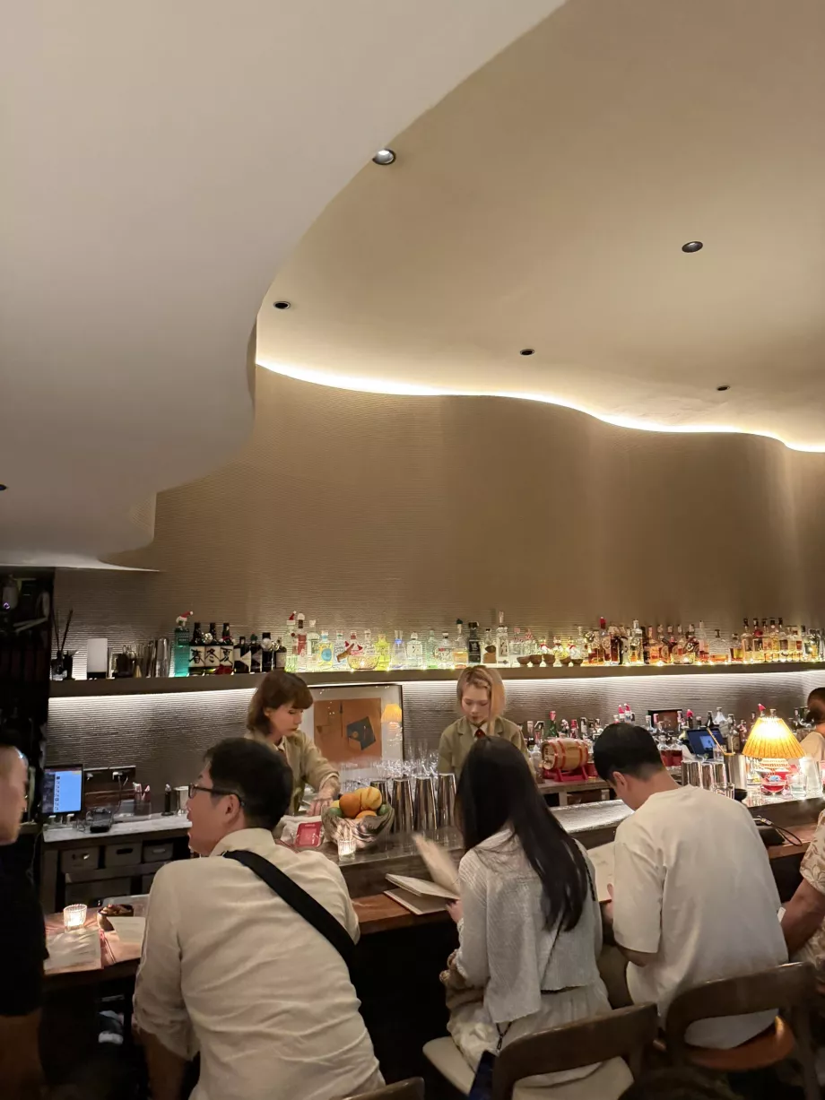 Студія коктейлів Dry Wave - середовище