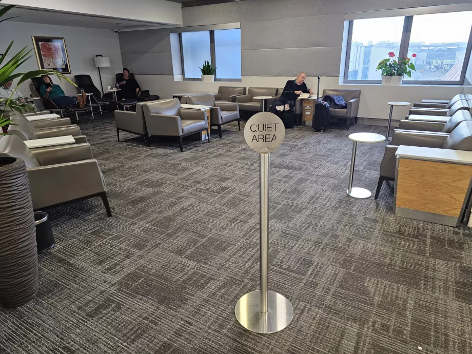 Тиха кімната