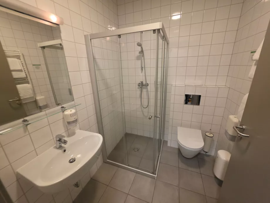 Air Hotel, ванна кімната