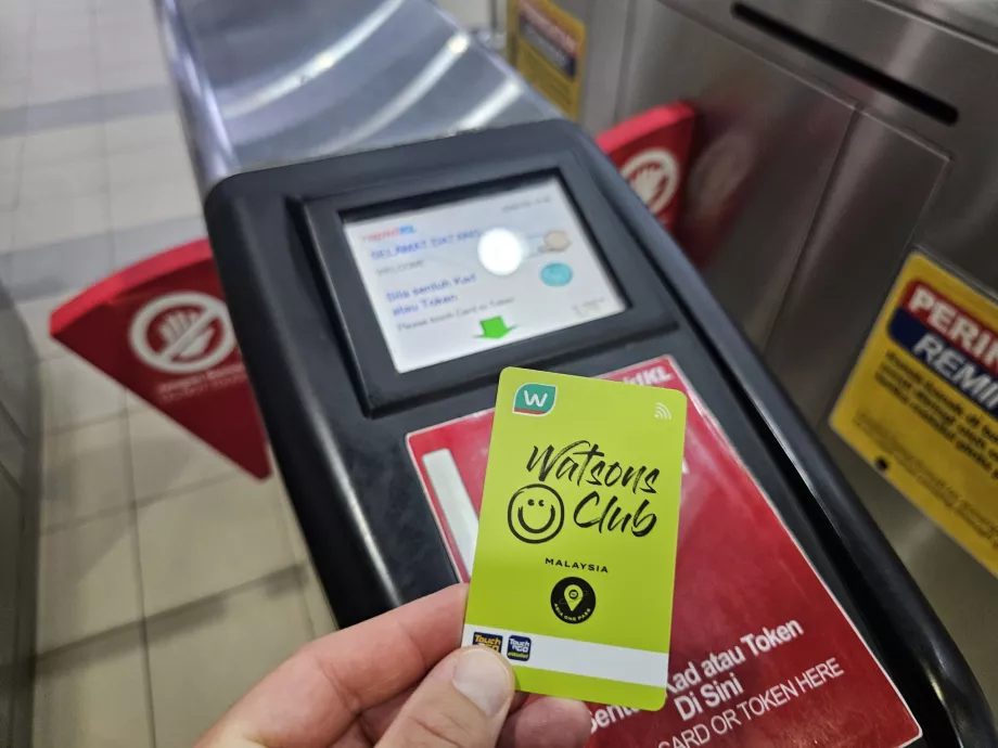 Використання картки Touch-n-Go для входу в метро