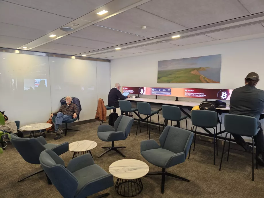 Місця для сидіння та загальна обстановка