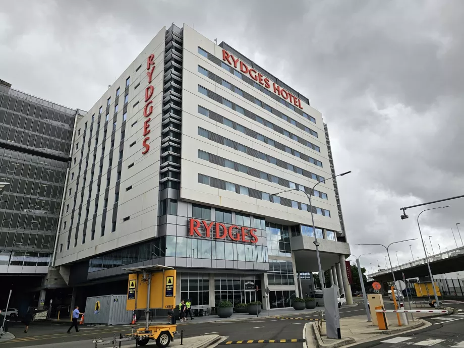 Готель Rydges