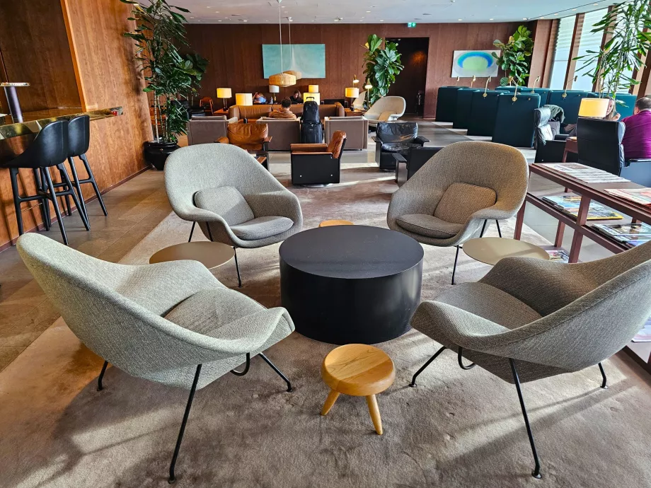 Стільці для сидіння