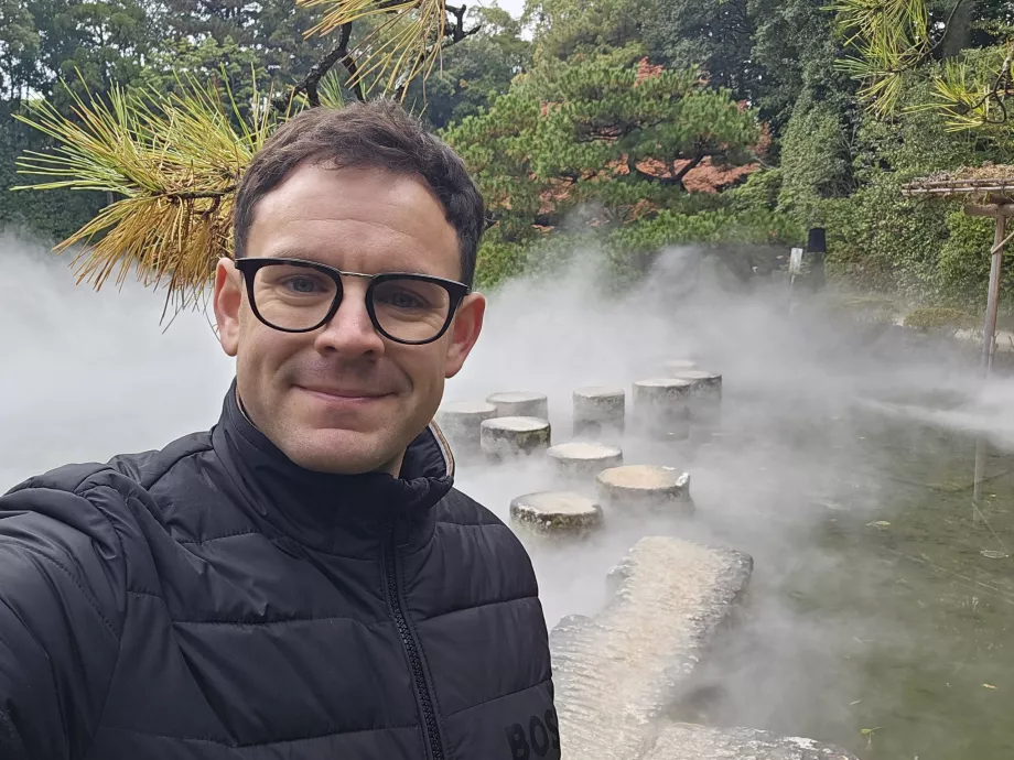 Я в садах храму Хейан-Цзин