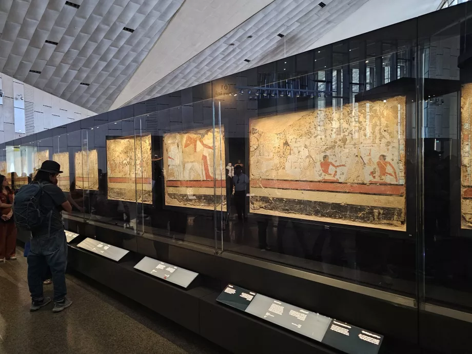 Головна галерея музею