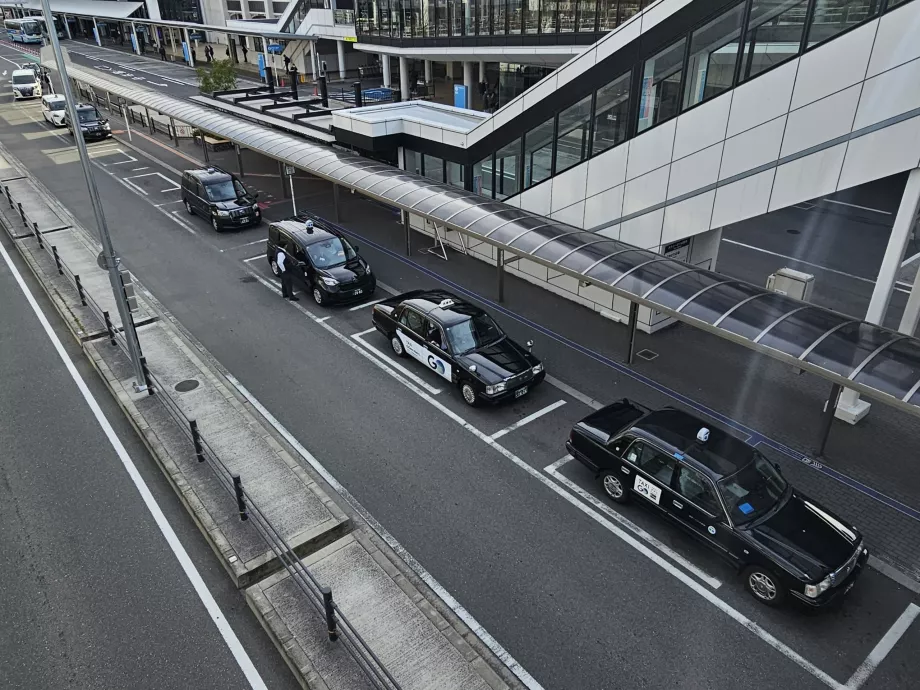 Стоянка таксі