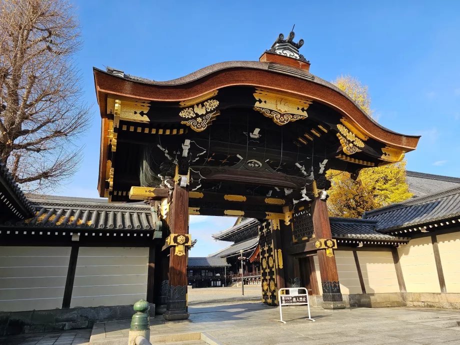 Хігасі Хонган-джі