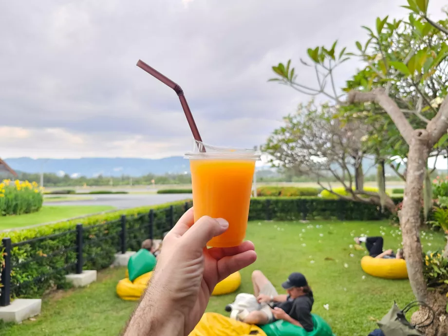 Остання свіжа перед вильотом з Таїланду