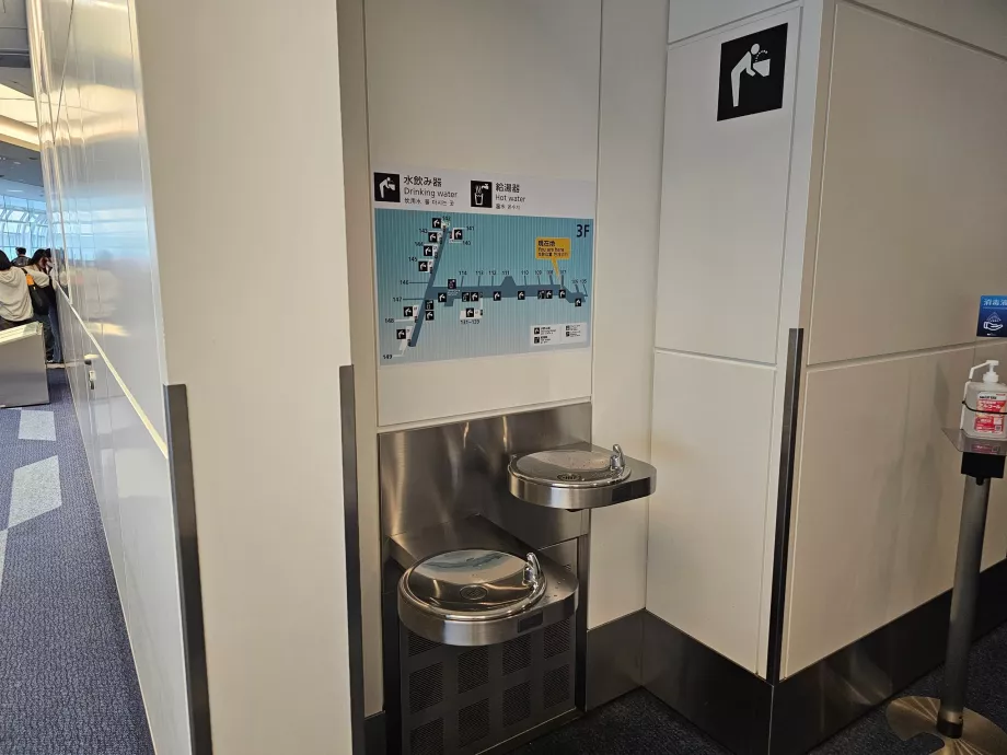 Питна вода в транзитній зоні