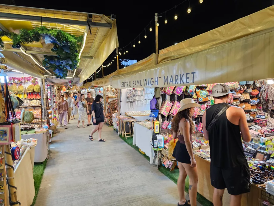 Центральний нічний ринок Самуї