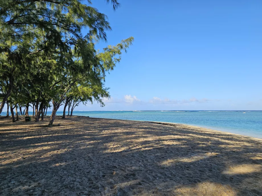 Громадський пляж Le Morne