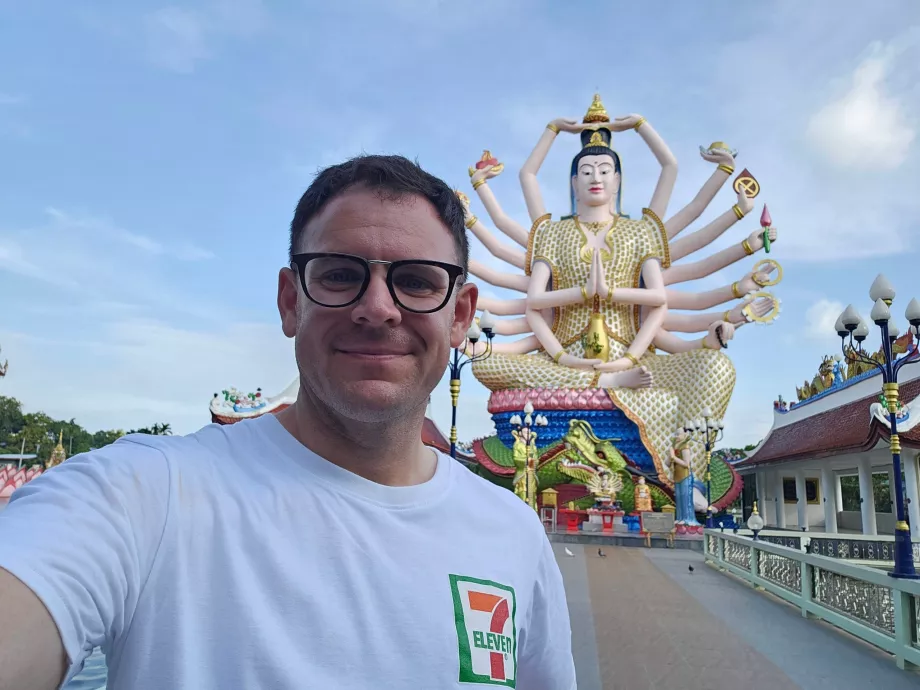 Я у Ват Плай Лаем