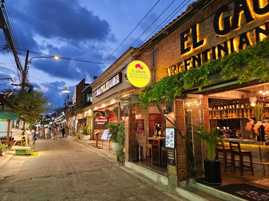 Рибальське село