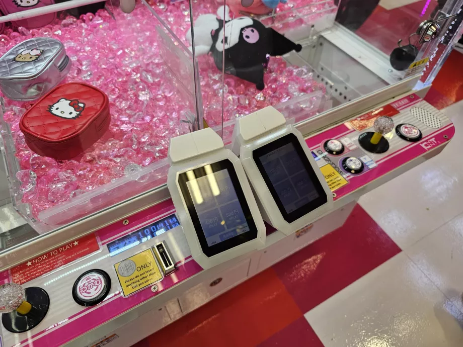 Акіхабара, карткові платежі в гральних залах