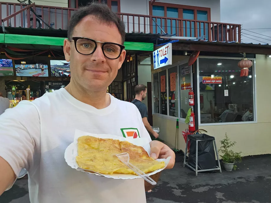 Нічний ринок Ламай