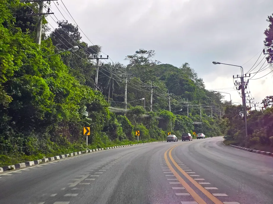 Основні дороги навколо острова