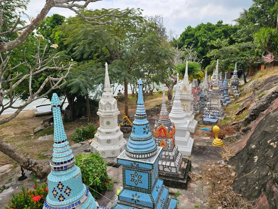 Червоний храм