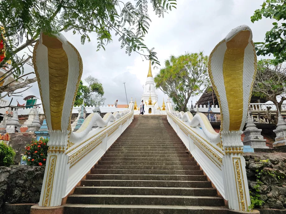 Червоний храм