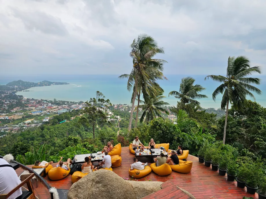 Ресторан на Оверлоп Камінь 2