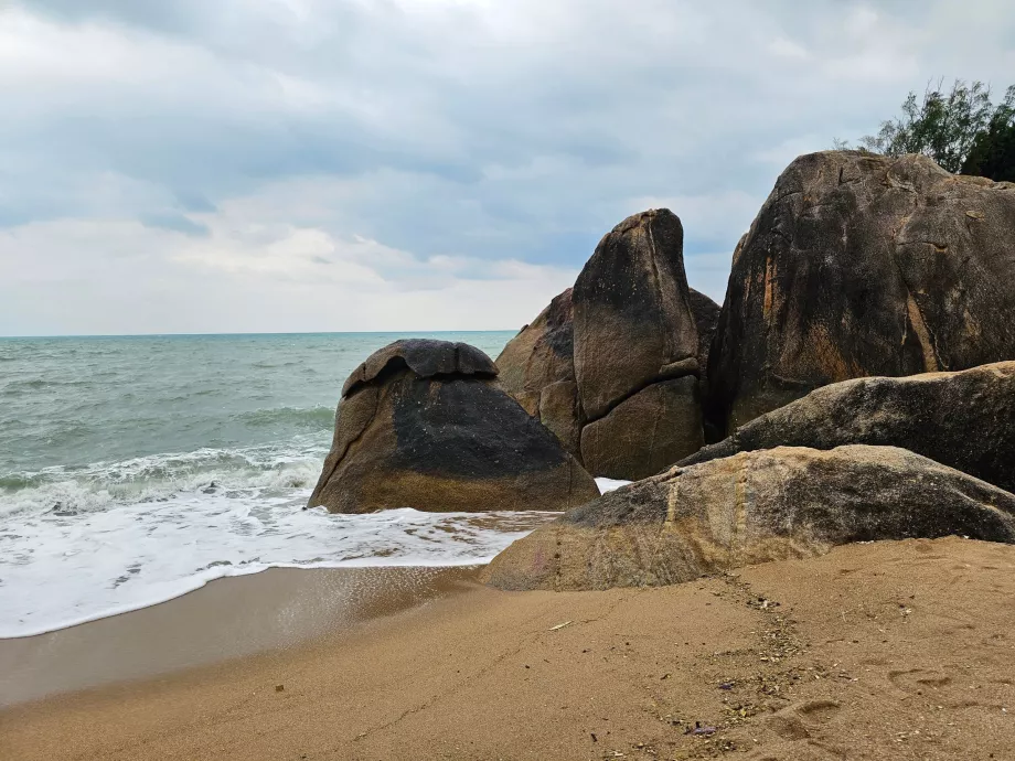 Пляж Корал Коув