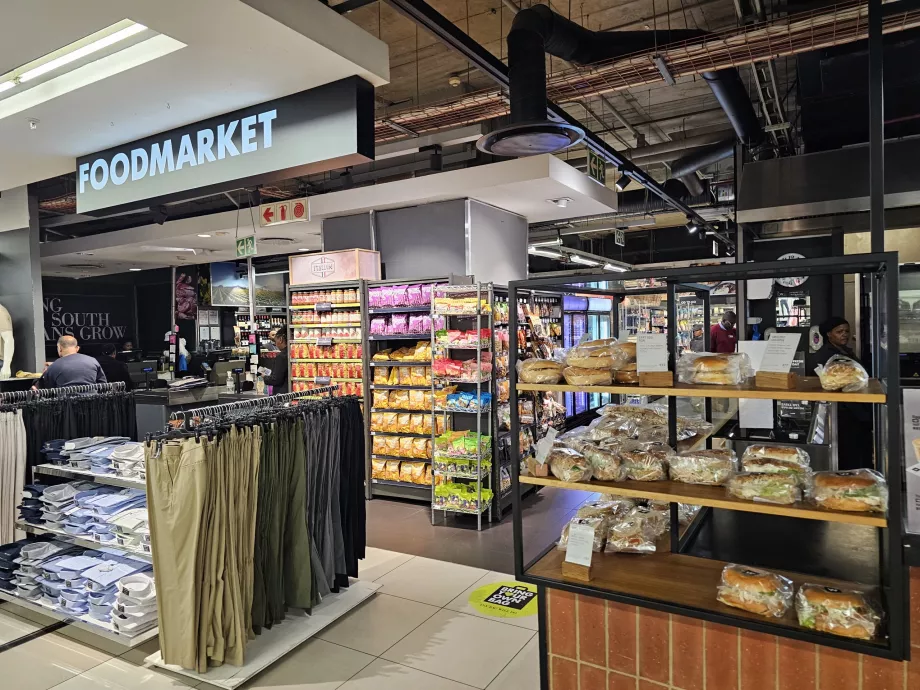 Супермаркет Woolworths