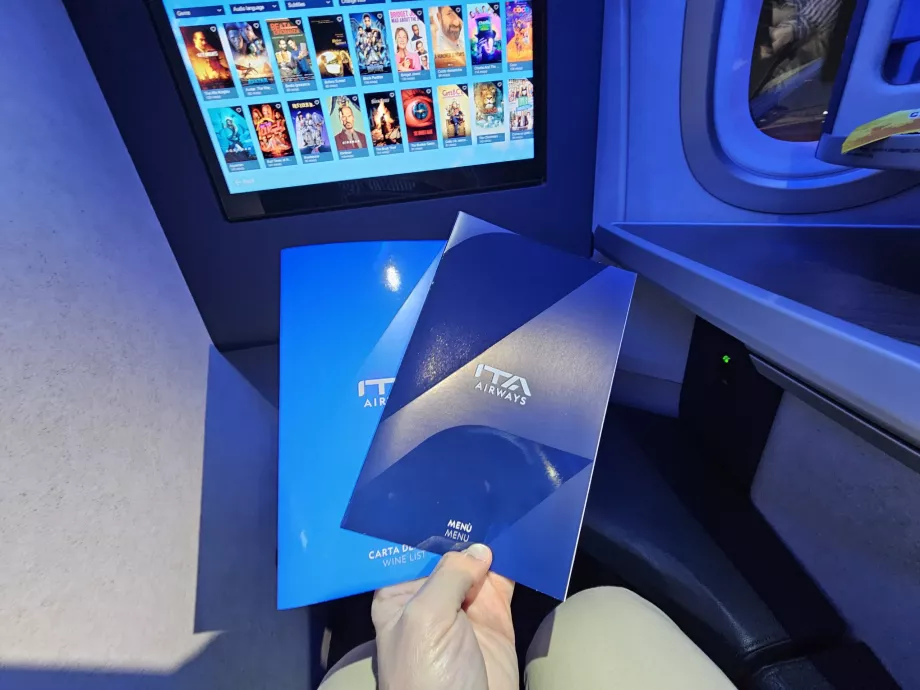 Меню та винна карта