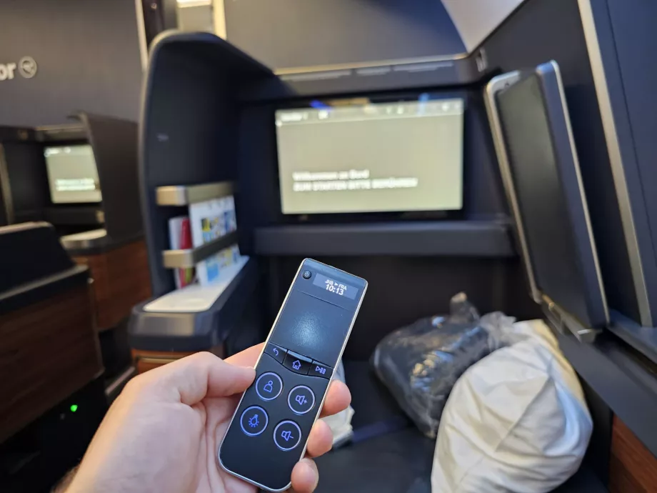 Пульт дистанційного керування IFE