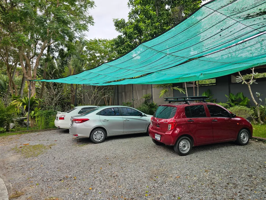 Парковка для автомобілів