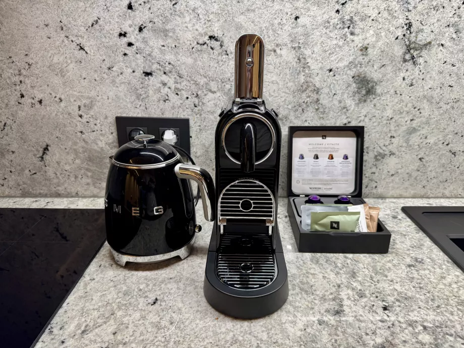 Кавоварка Nespresso