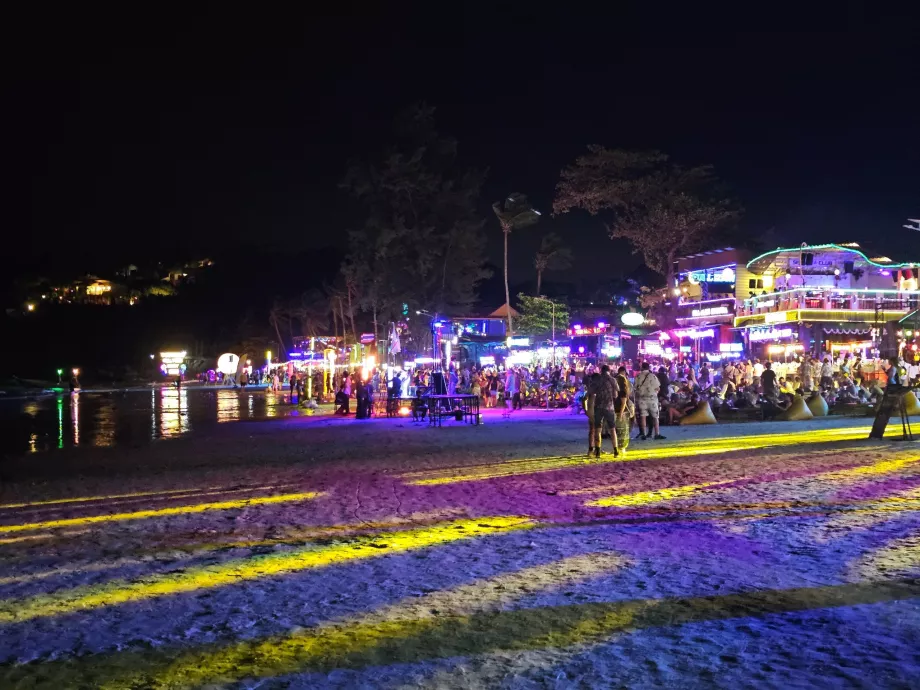 Вечірка повного місяця