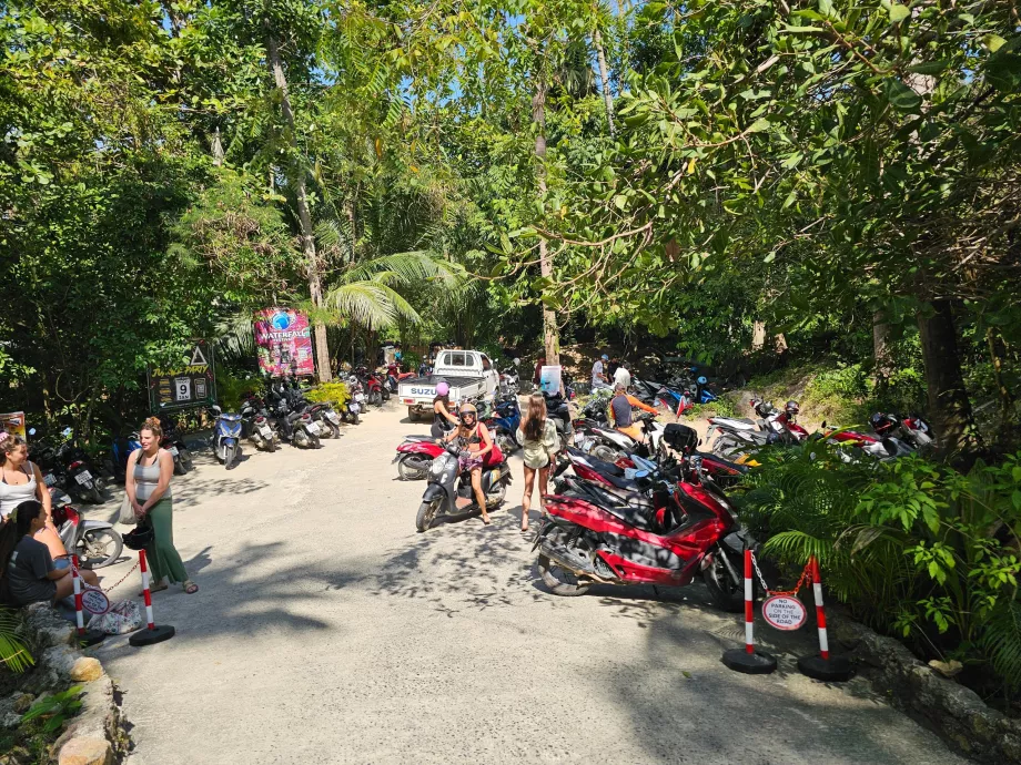 Дорога до Таємного пляжу