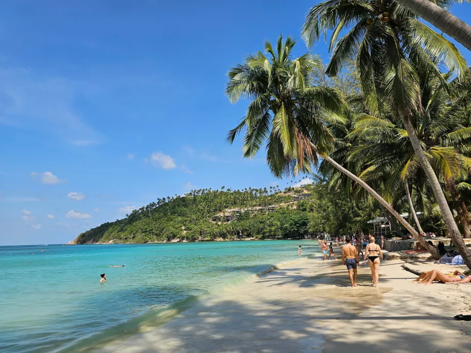 Салатний пляж