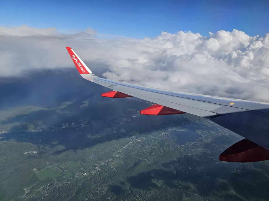 Вид на аеропорт SWF на підльоті