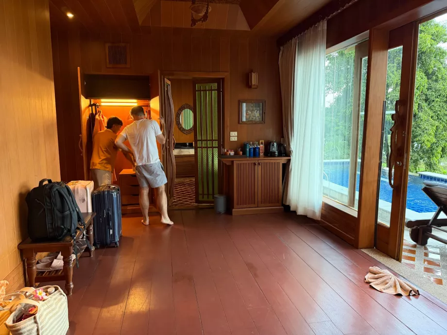 Вступ до нашої вілли