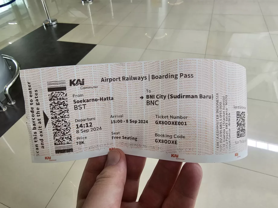 Квиток на поїзд до центру Джакарти