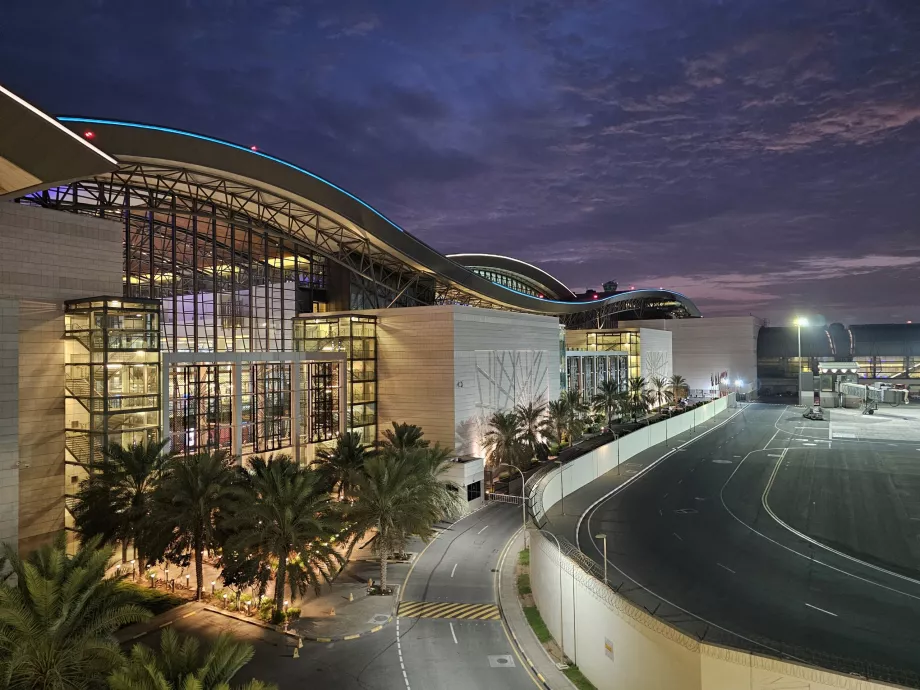 Термінал аеропорту Маскат