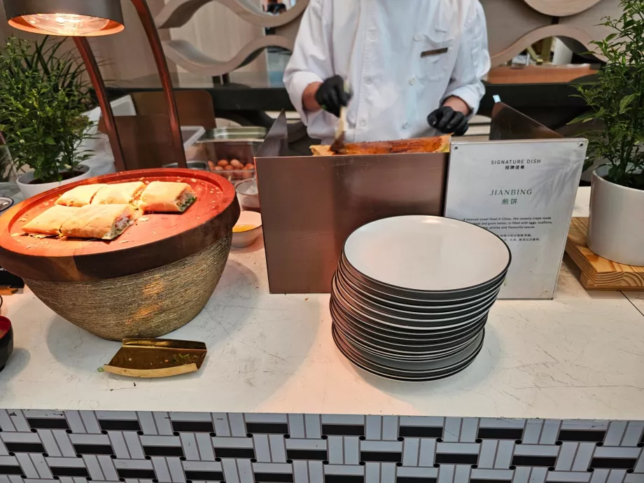 Сніданок у ресторані Rise