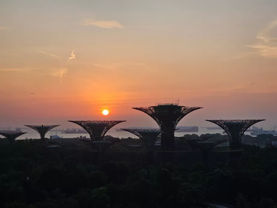 Схід сонця - вид з номера