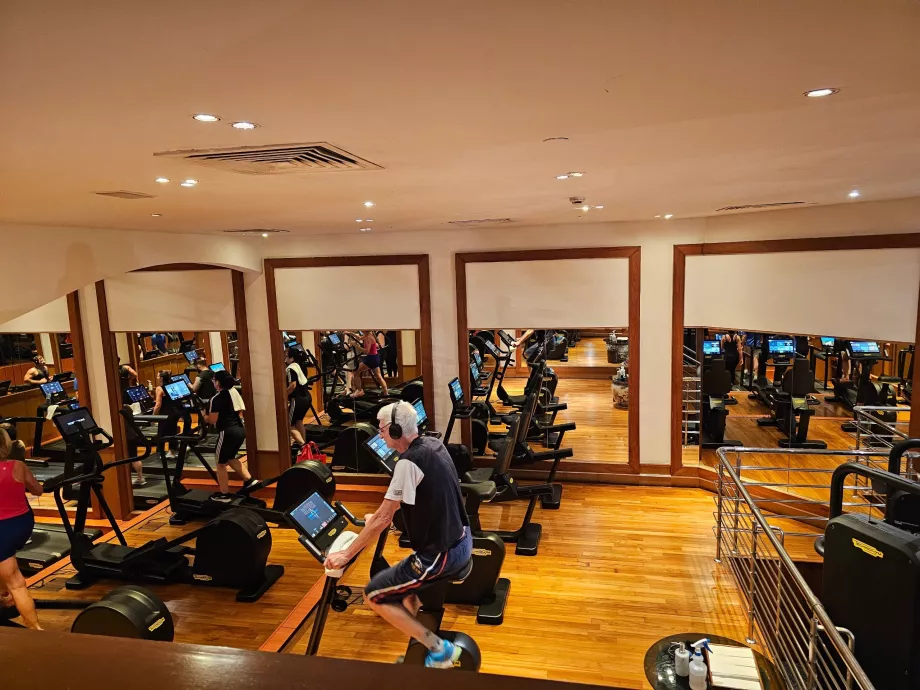 Фітнес-центр