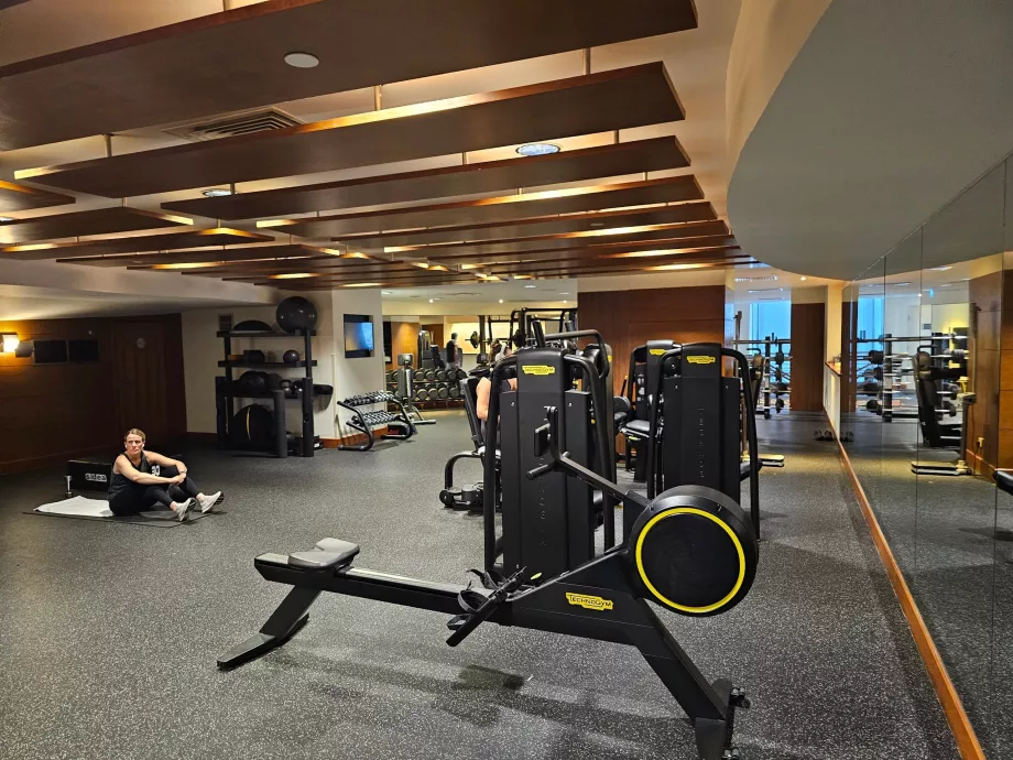 Фітнес-центр